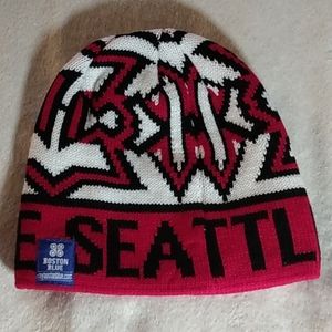 SEATTLE BOSTON BLUE WINTER HAT NEW